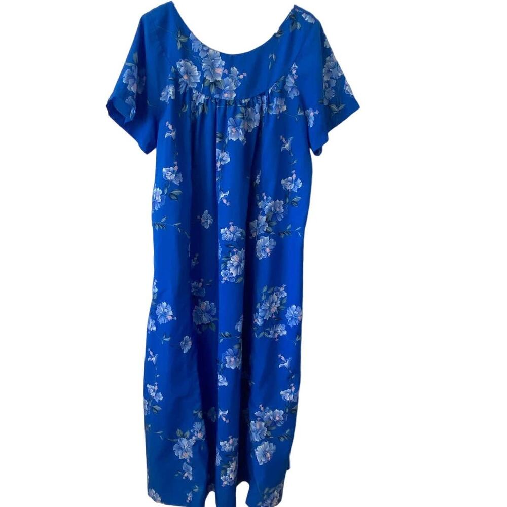 VTG 70s Harriet's Made in Hawaii Blue Floral Muumuu Maxi Dress Lounger Size XL